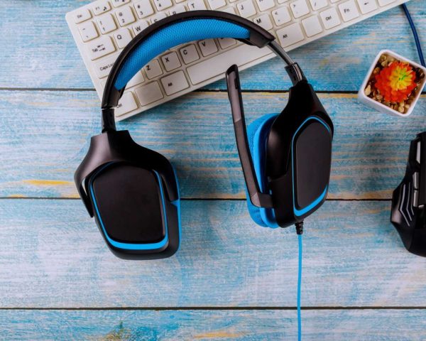 computer-accessories-on-a-blue-wooden-table-2026-03-24-23-46-08-utc (1)